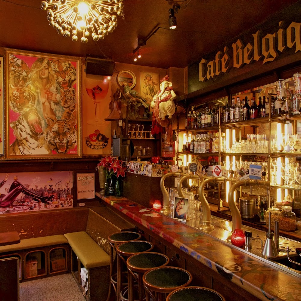 Café Belgique in Nieuwmarkt — cafe in Amsterdam