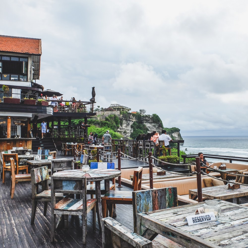 Single Fin in Bingin — bar in Bali
