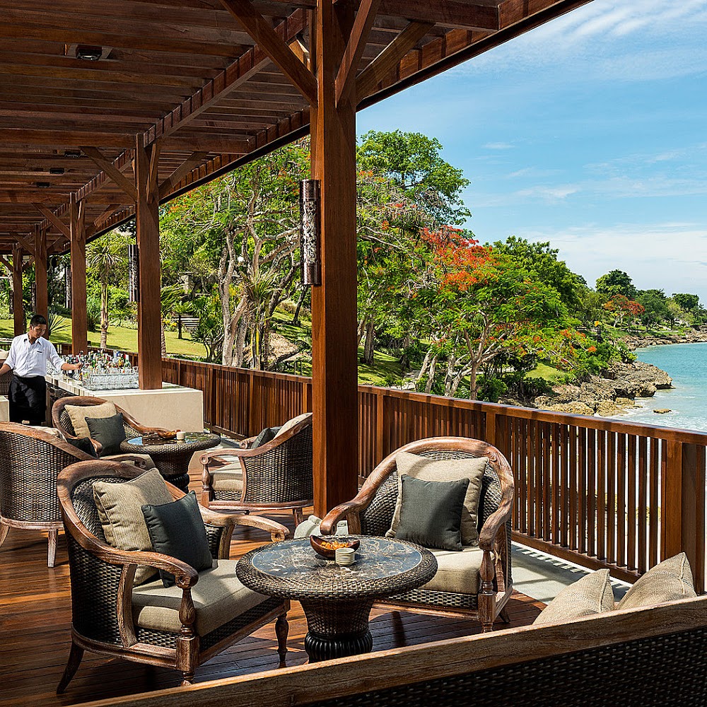 Sundara Beach Club in Jimbaran — restaurant in Bali