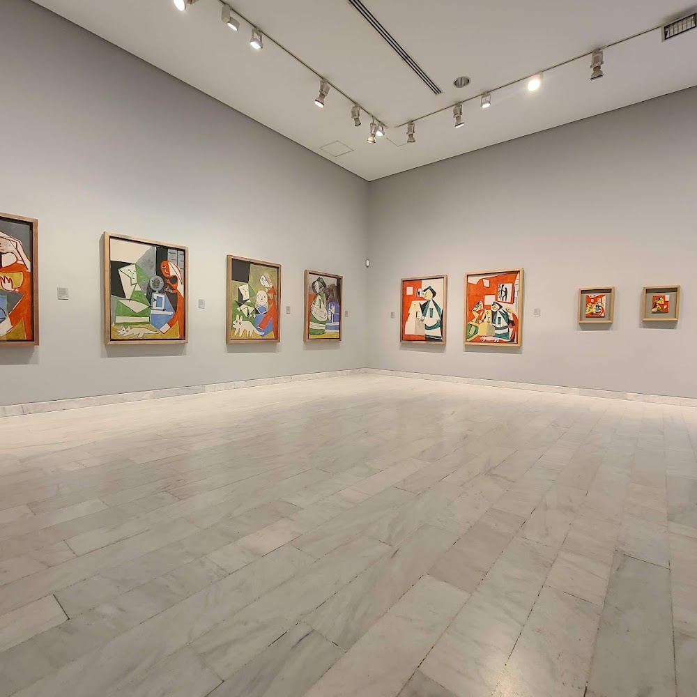 Barcelona travel itinerary highlight — popular destination 4