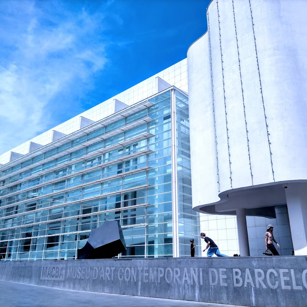 MACBA (Contemporary Art Museum) in Raval — activity in Barcelona