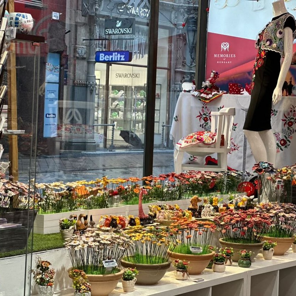 Memories of Hungary in District I - Castle District — shop in Budapest