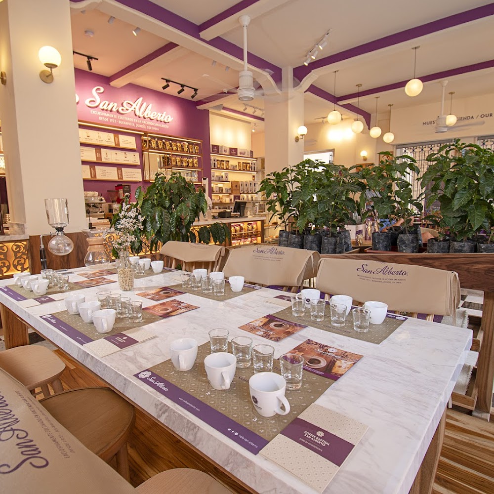 Café San Alberto in Old Town — cafe in Colombia