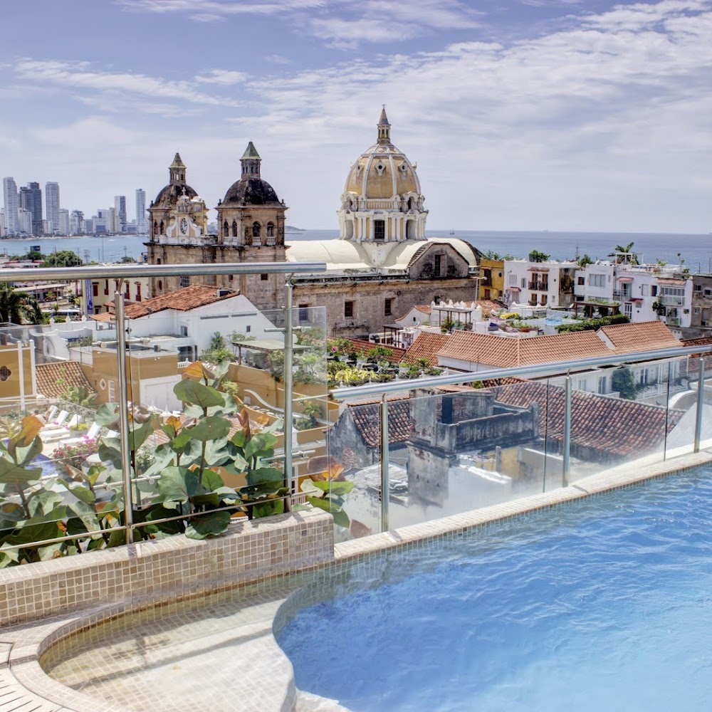 Movich Hotel Rooftop in Bocagrande — bar in Colombia
