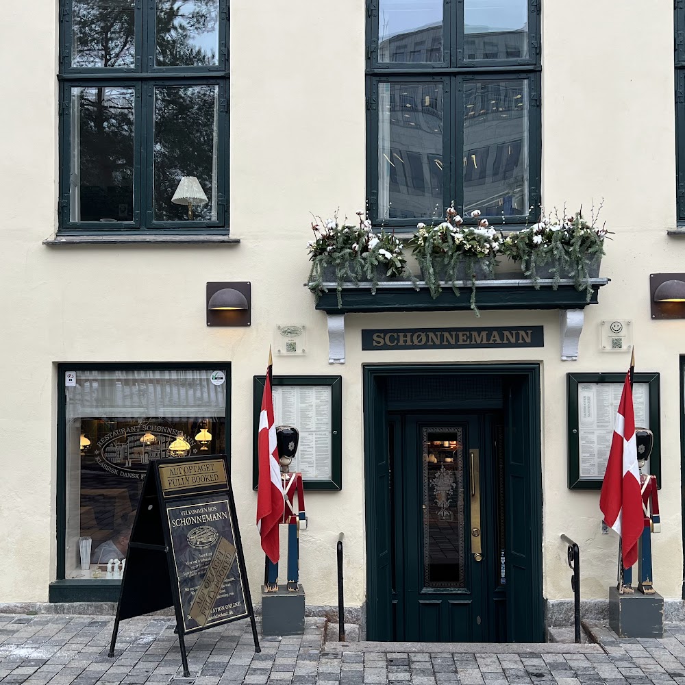 Dinner in the Latin Quarter at Schønnemann