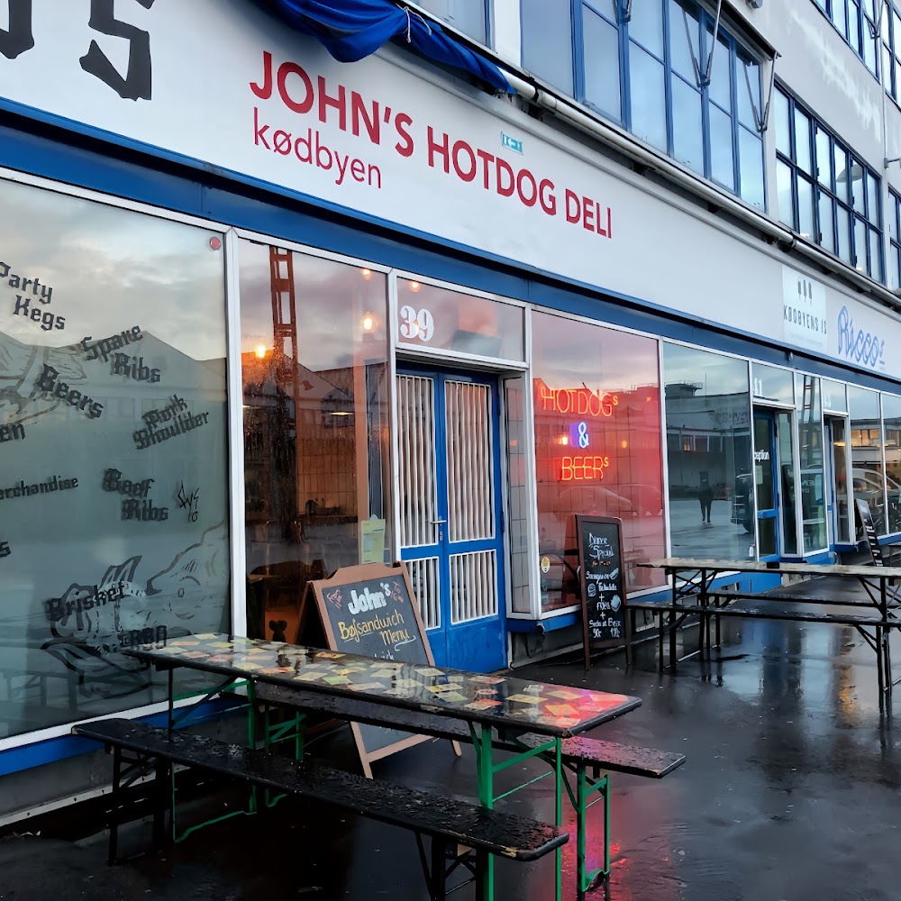 John's Hotdog Deli in Østerbro — restaurant in Copenhagen