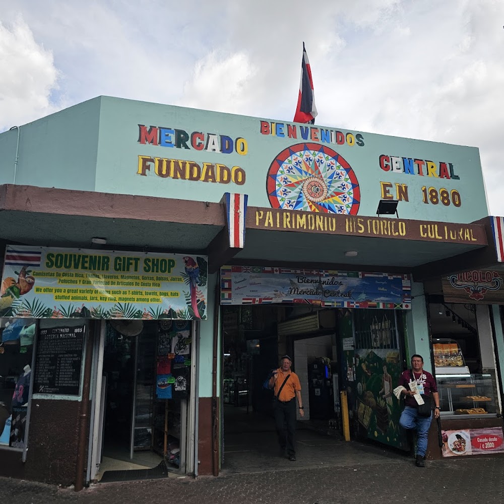 Costa Rica travel guide — popular destinations and activities