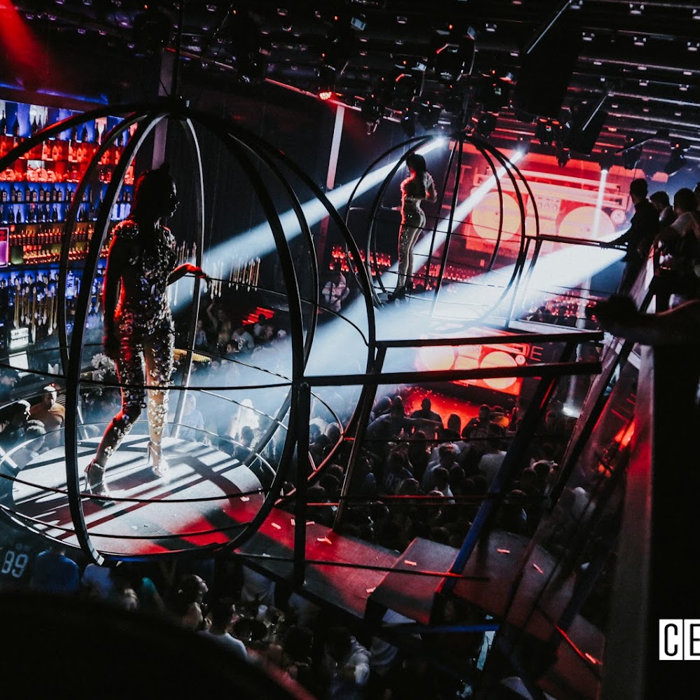 Central Park Club in Bačvice — bar in Croatia