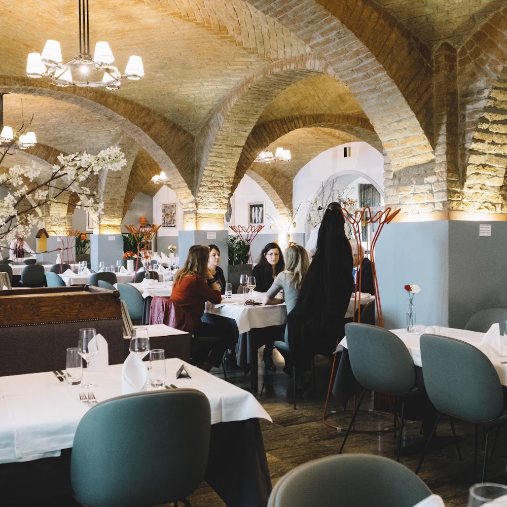 Vinodol Restaurant in Donji Grad — restaurant in Croatia