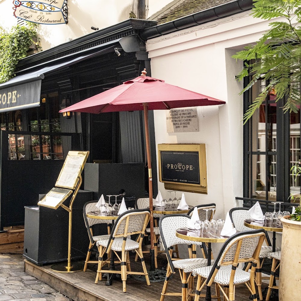Café Procope in Latin Quarter — cafe in Paris