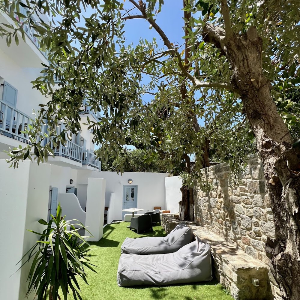 Matogianni Cafe in Mykonos Town — cafe in Greece