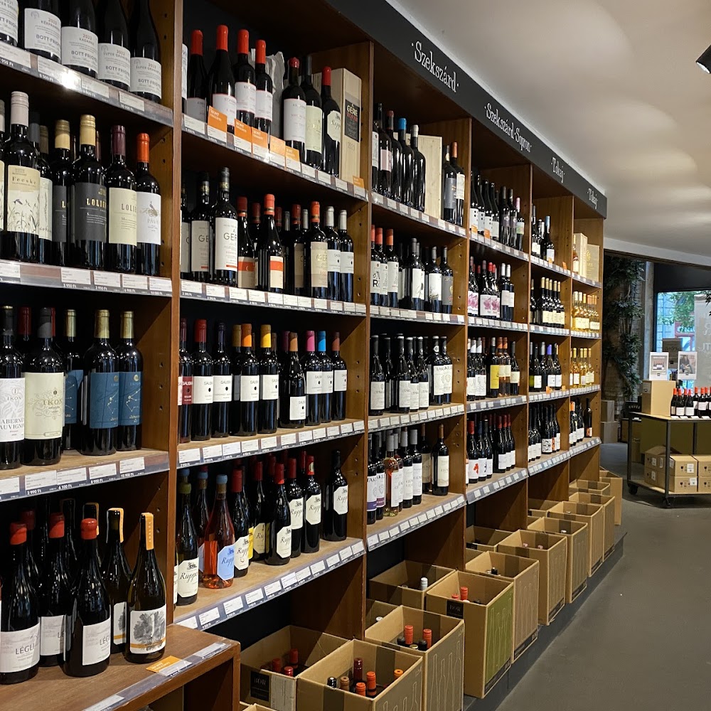 Bortársaság Wine Shop in Buda Hills — shop in Hungary
