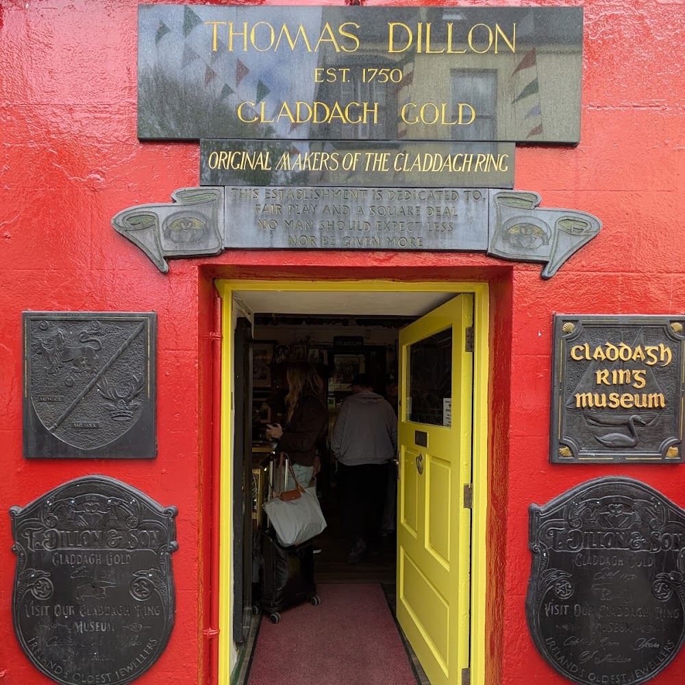 Claddagh Ring Museum in Quay Street — activity in Ireland