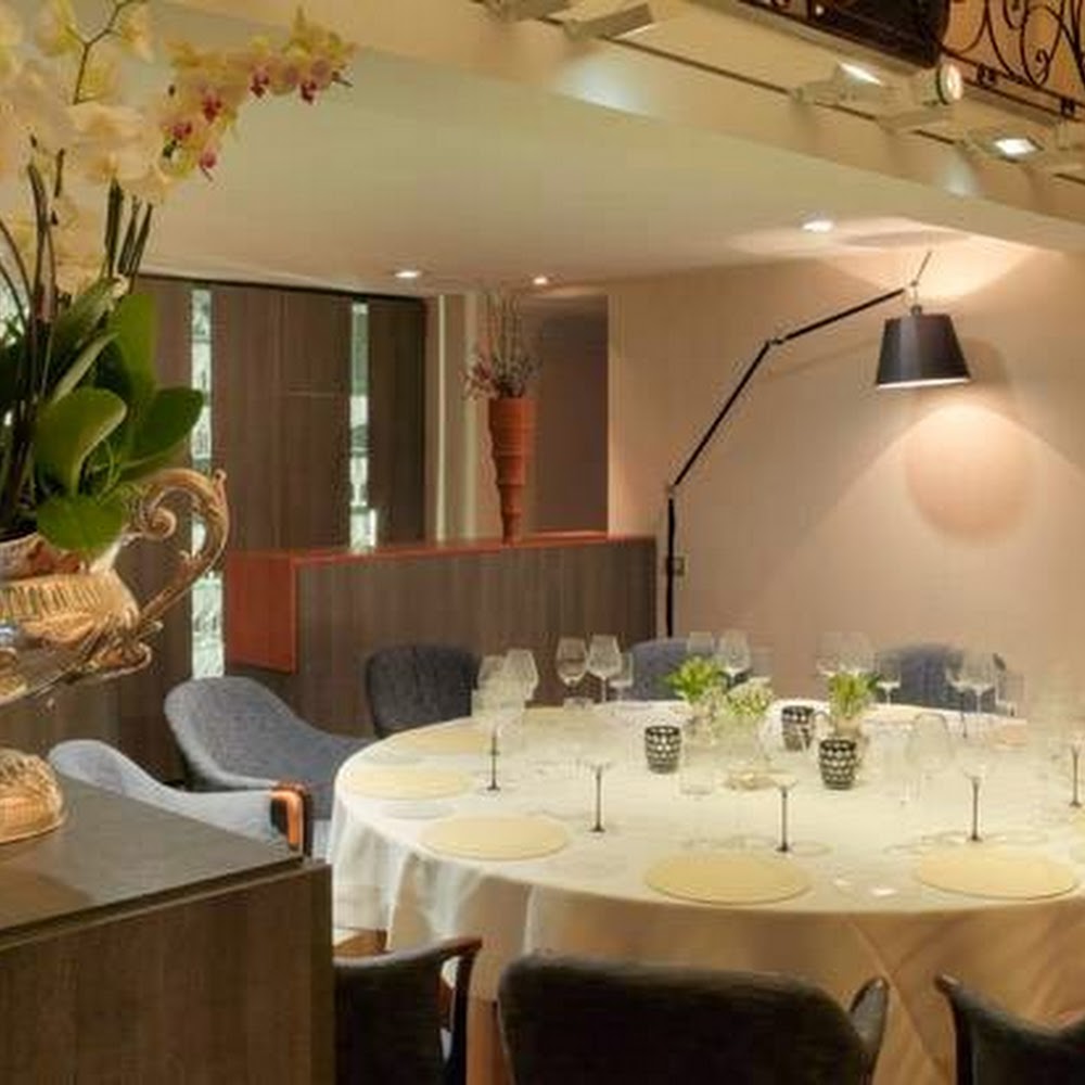 Enoteca Pinchiorri in Santa Croce — restaurant in Florence