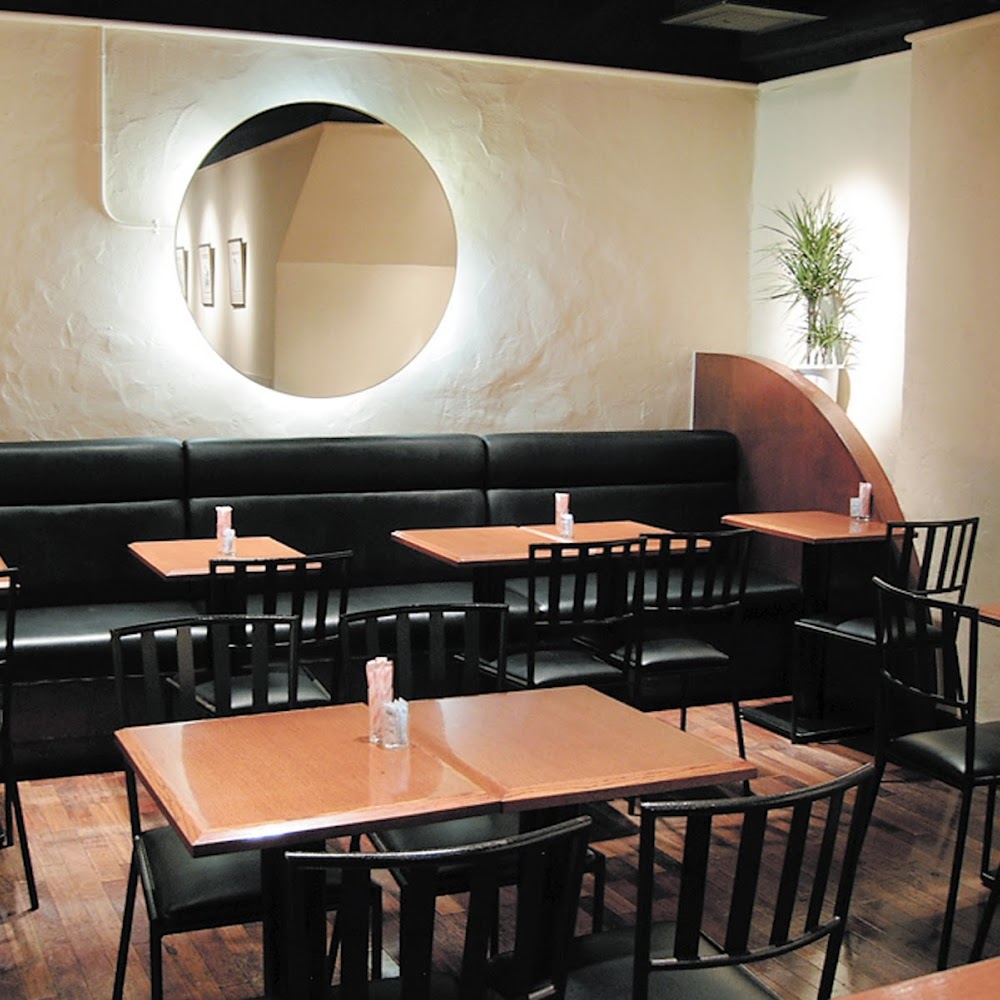 Cafe Aaliya in Nippori — cafe in Japan