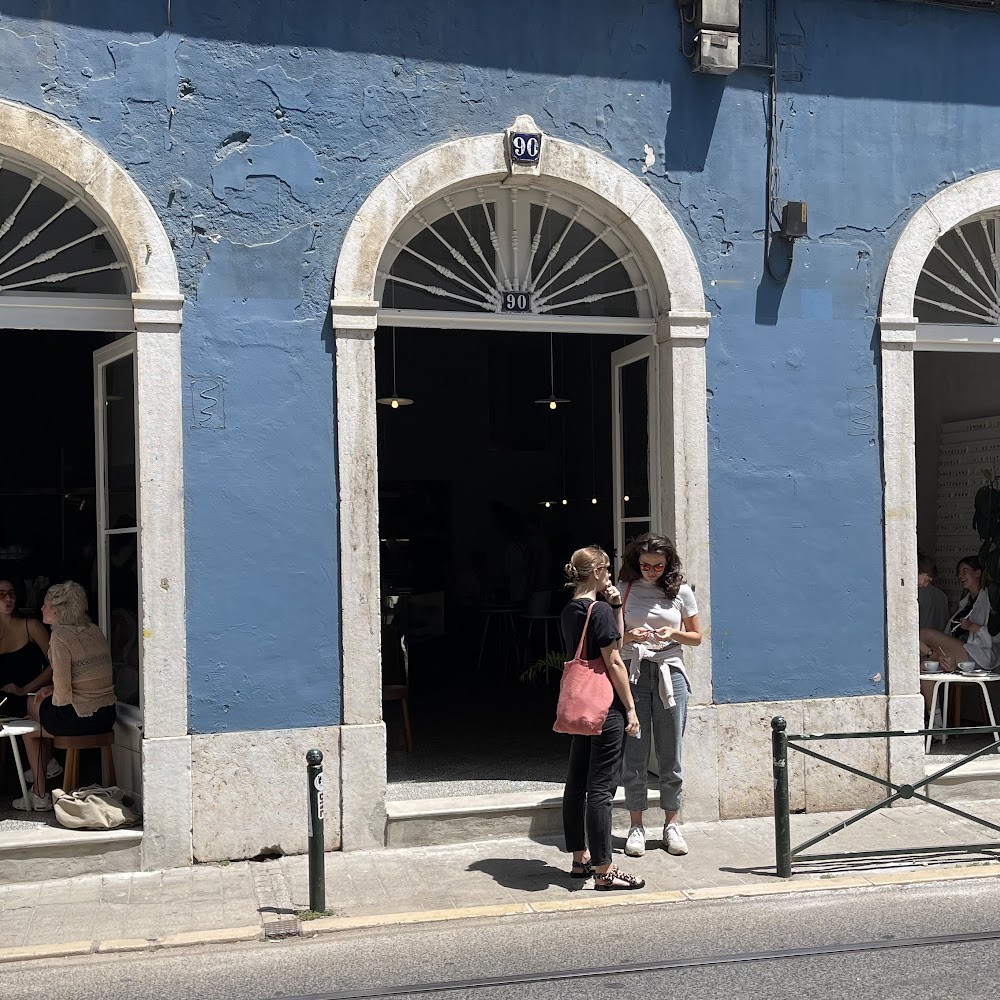 Alfama neighborhood in Lisbon — things to do and see