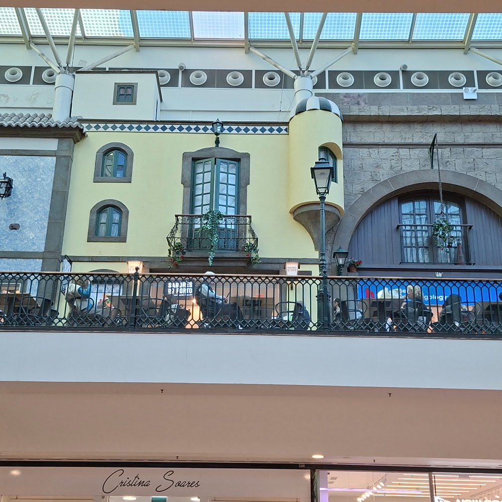 Via Catarina Shopping in Baixa — shop in Lisbon
