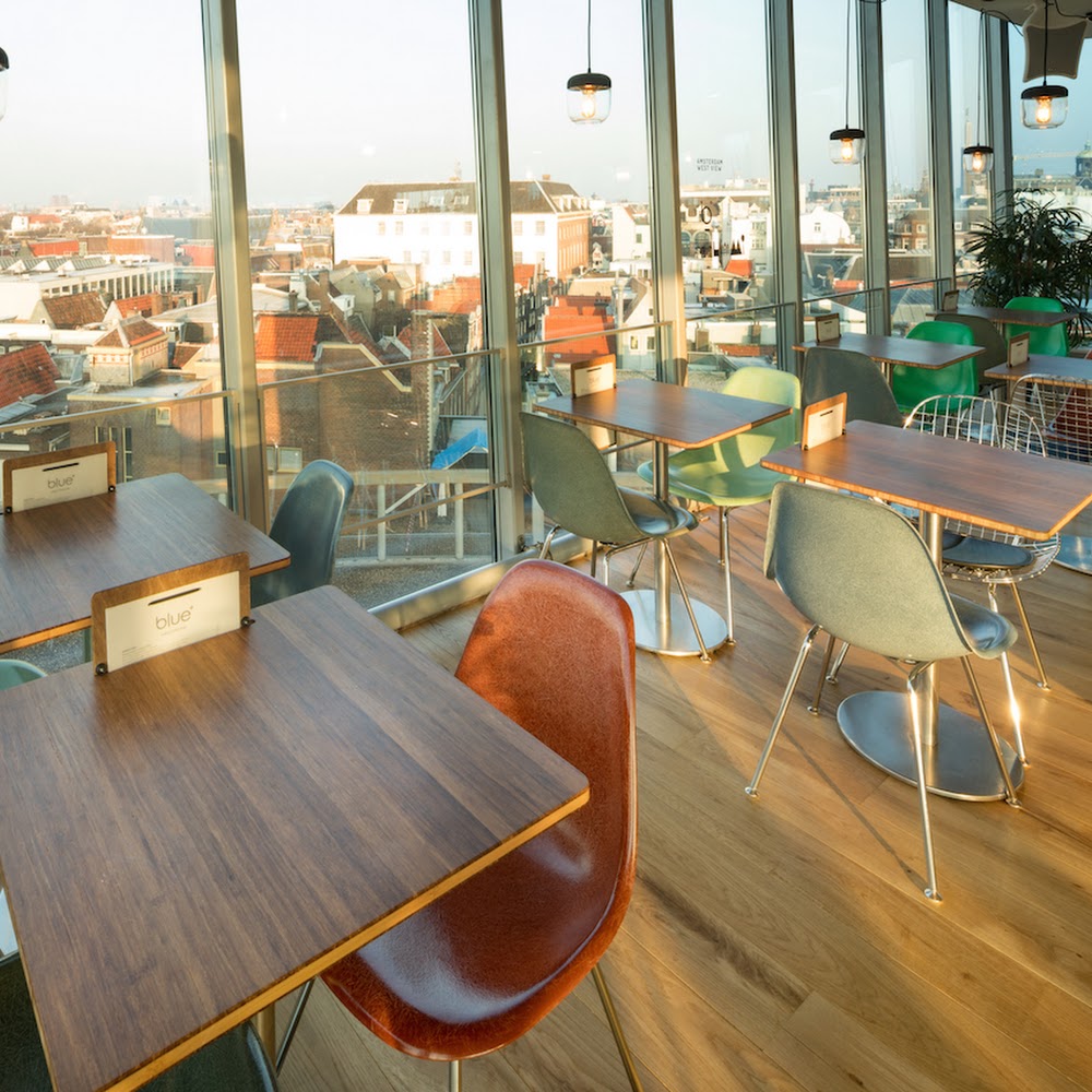 Blue Amsterdam in Kalverstraat — cafe in Netherlands