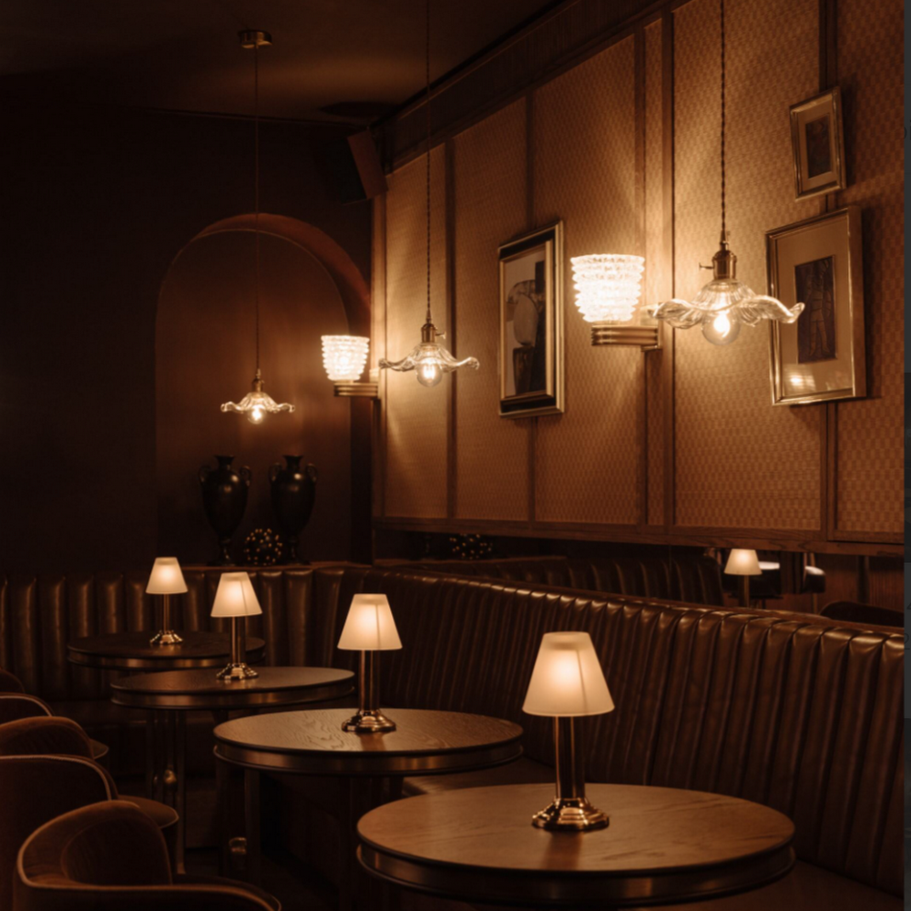 Door 74 in Reguliersdwarsstraat — bar in Netherlands