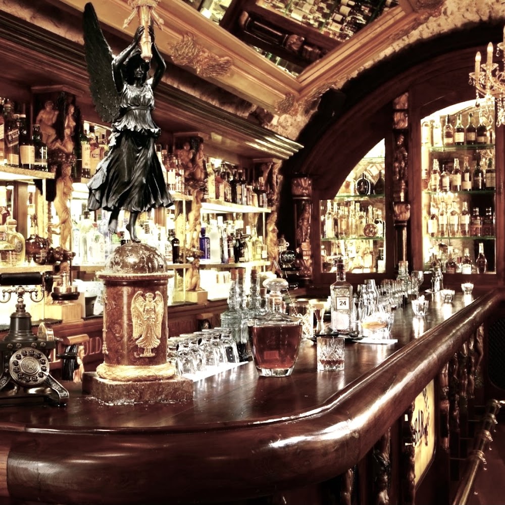 Black Angel's Bar in Old Town — bar in Prague