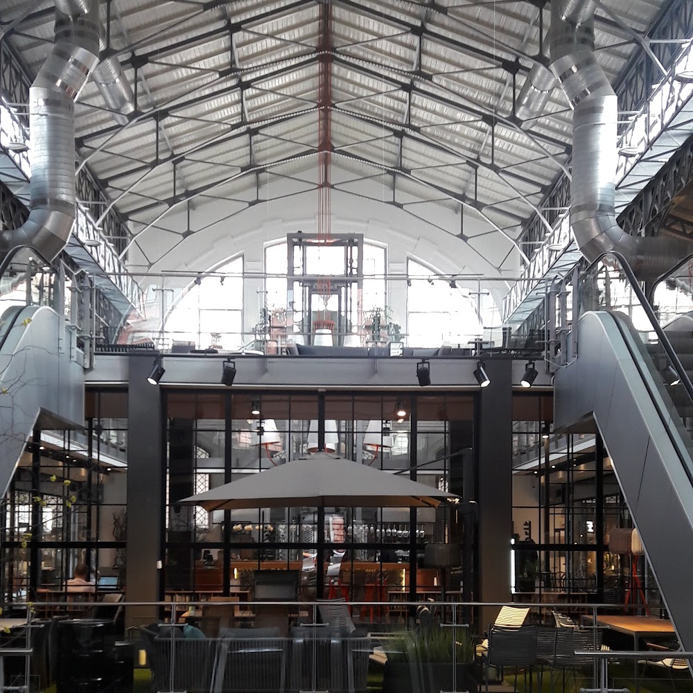 Modernista in New Town — shop in Prague