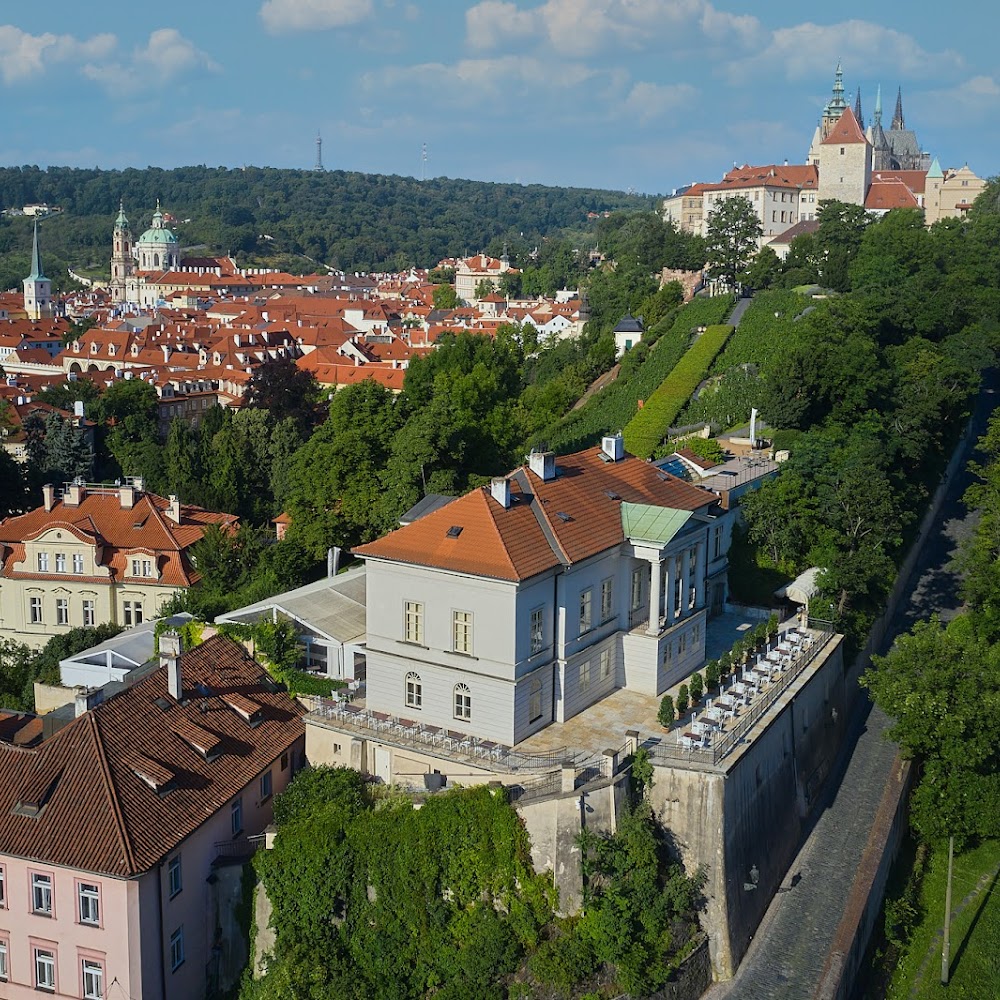 Villa Richter in Hradčany — restaurant in Prague