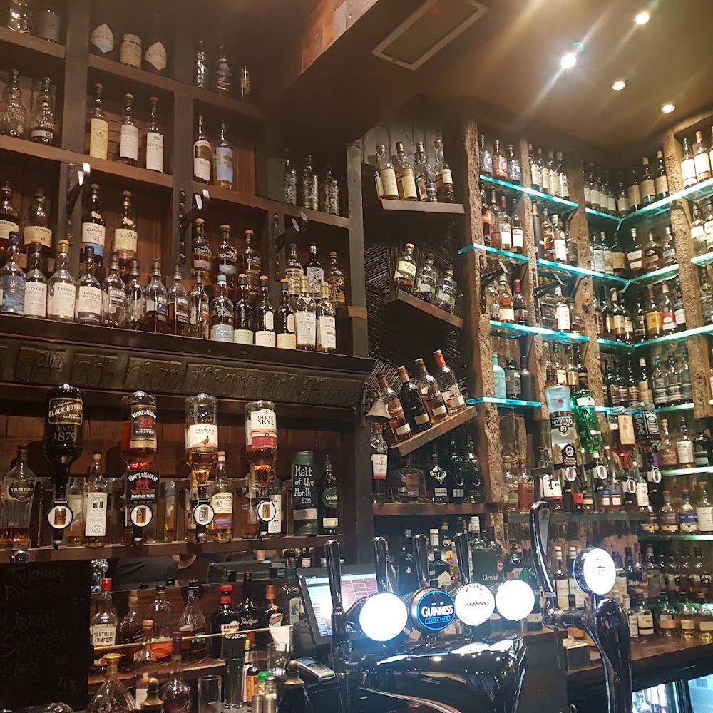 Ben Nevis Bar in Finnieston — bar in Scotland