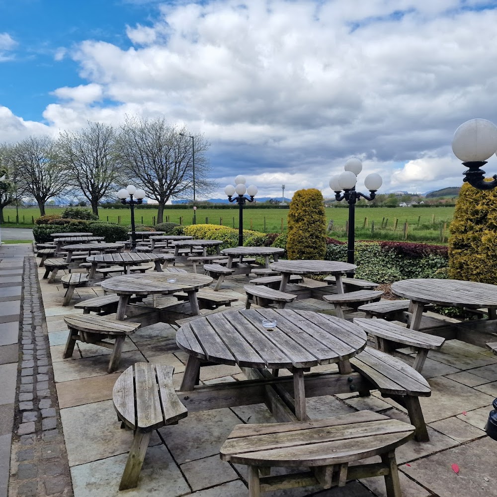 The Birds and the Bees in Causewayhead — restaurant in Scotland