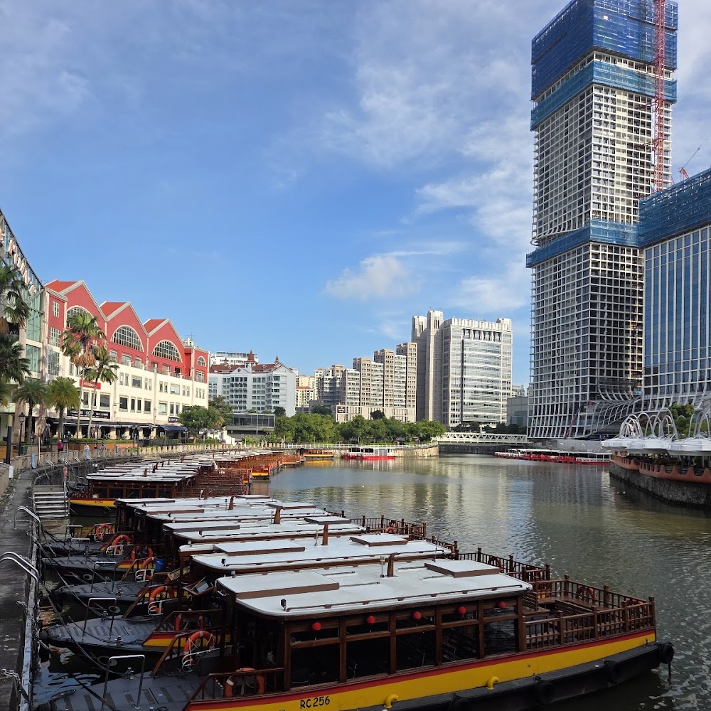 Free time at Clarke Quay Riverside at Clarke Quay