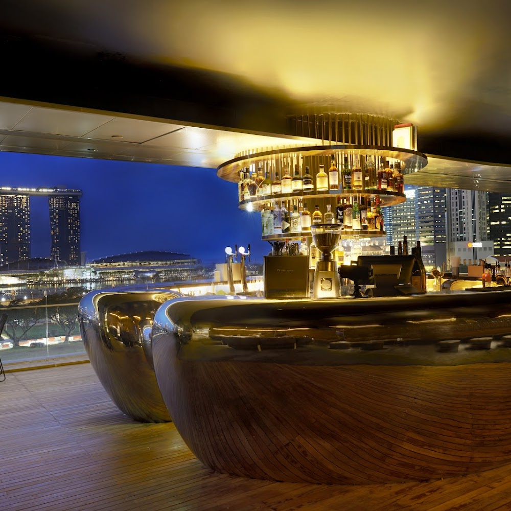 Smoke & Mirrors in Clarke Quay — bar in Singapore