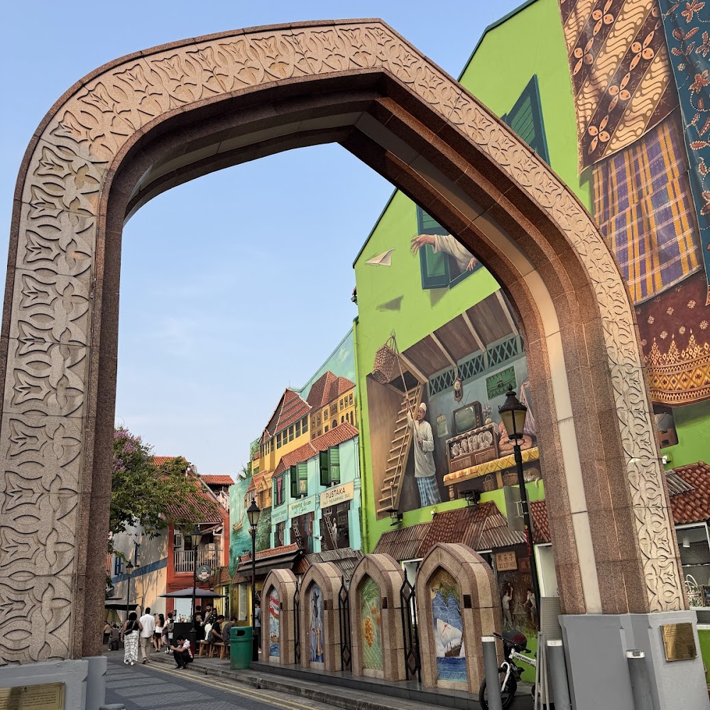 Arab Street in Kampong Glam — shop in Singapore