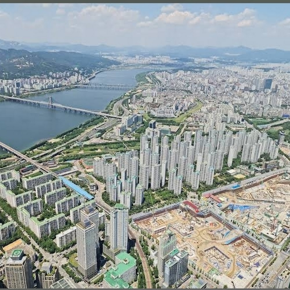 Lotte World Tower in Jamsil — activity in South Korea