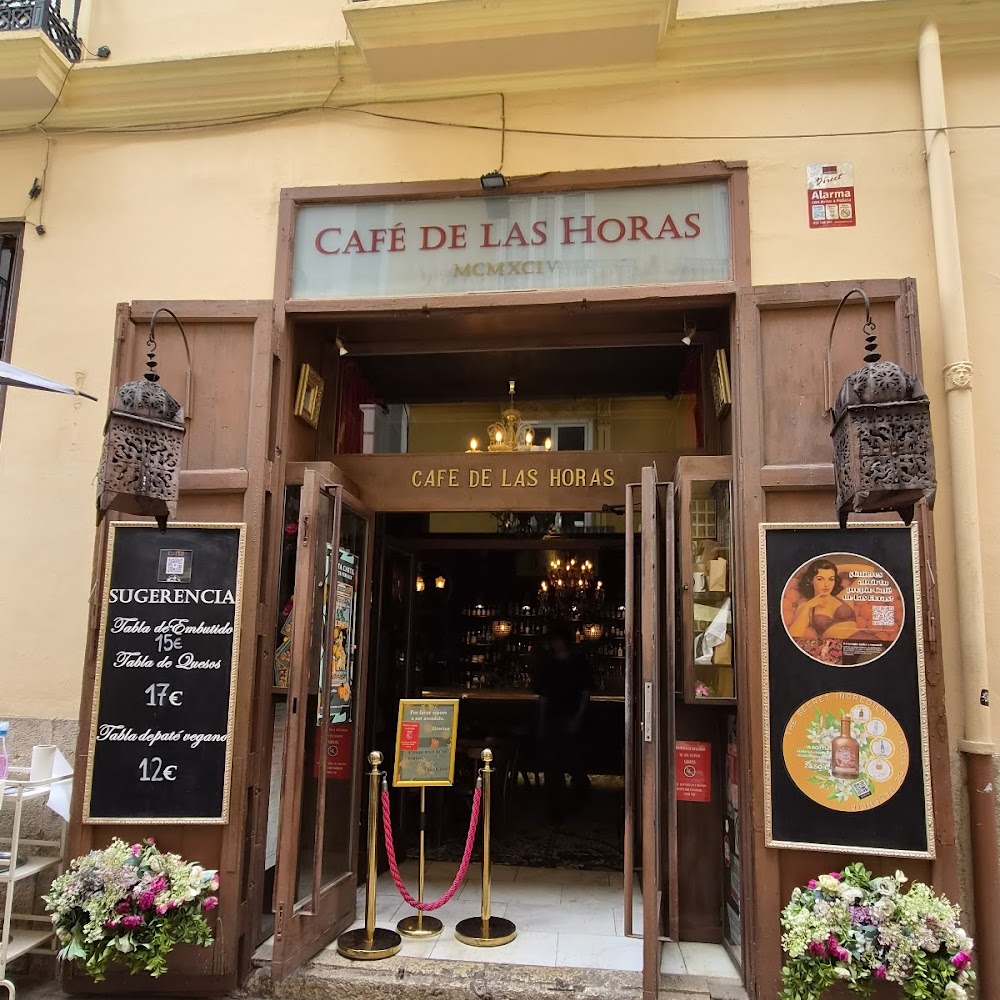 Café de las Horas in Barrio del Carmen — cafe in Spain