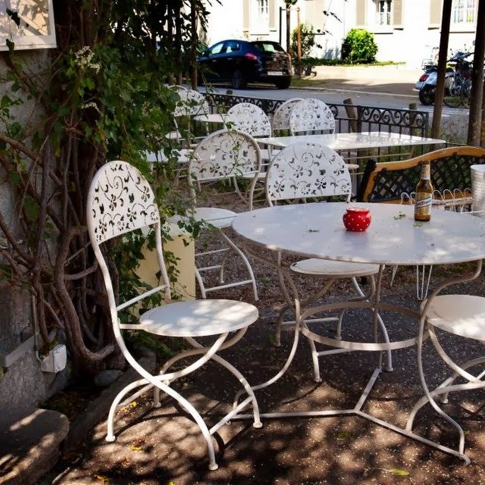 Kafi Dihei in Kreis 4 — cafe in Switzerland