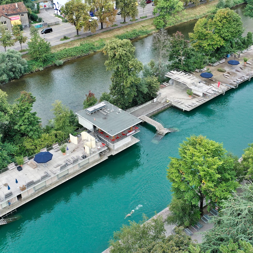 Flussbad Oberer Letten in Kreis 5 — activity in Switzerland