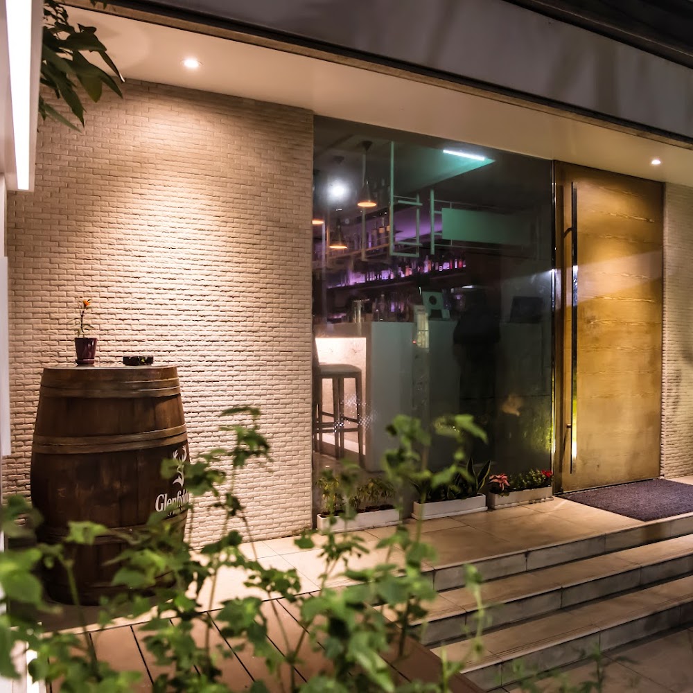 Indulge Experimental Bistro in Da'an District — bar in Taiwan