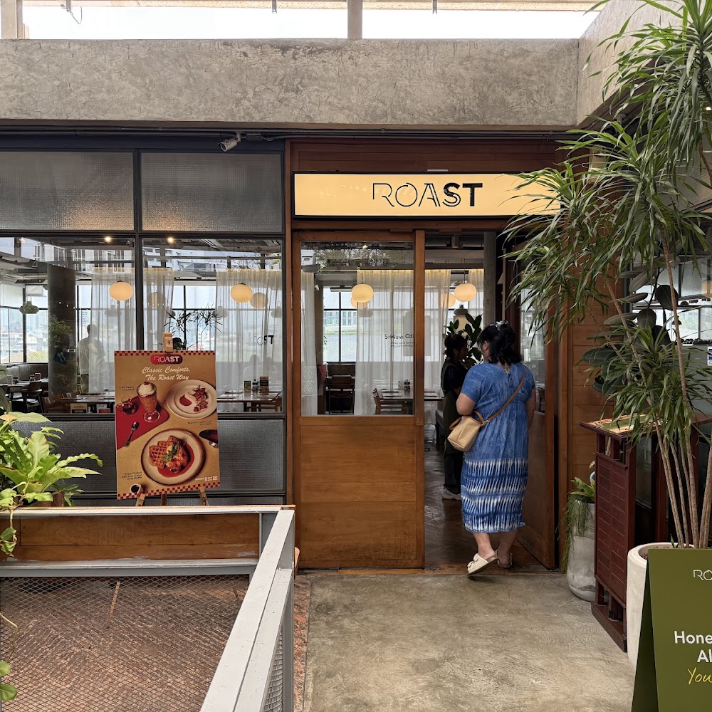 Sukhumvit neighborhood in Bangkok — things to do and see