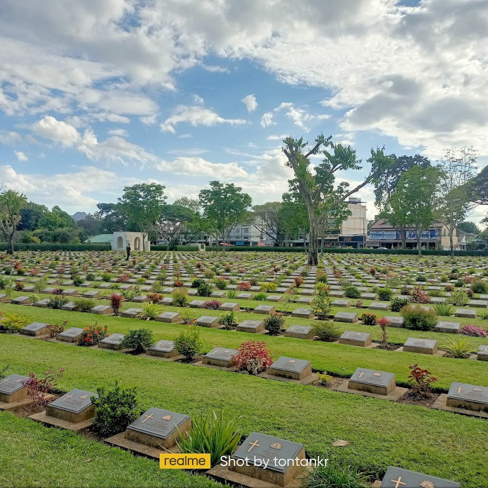 Kanchanaburi War Cemetery in Kanchanaburi — activity in Bangkok