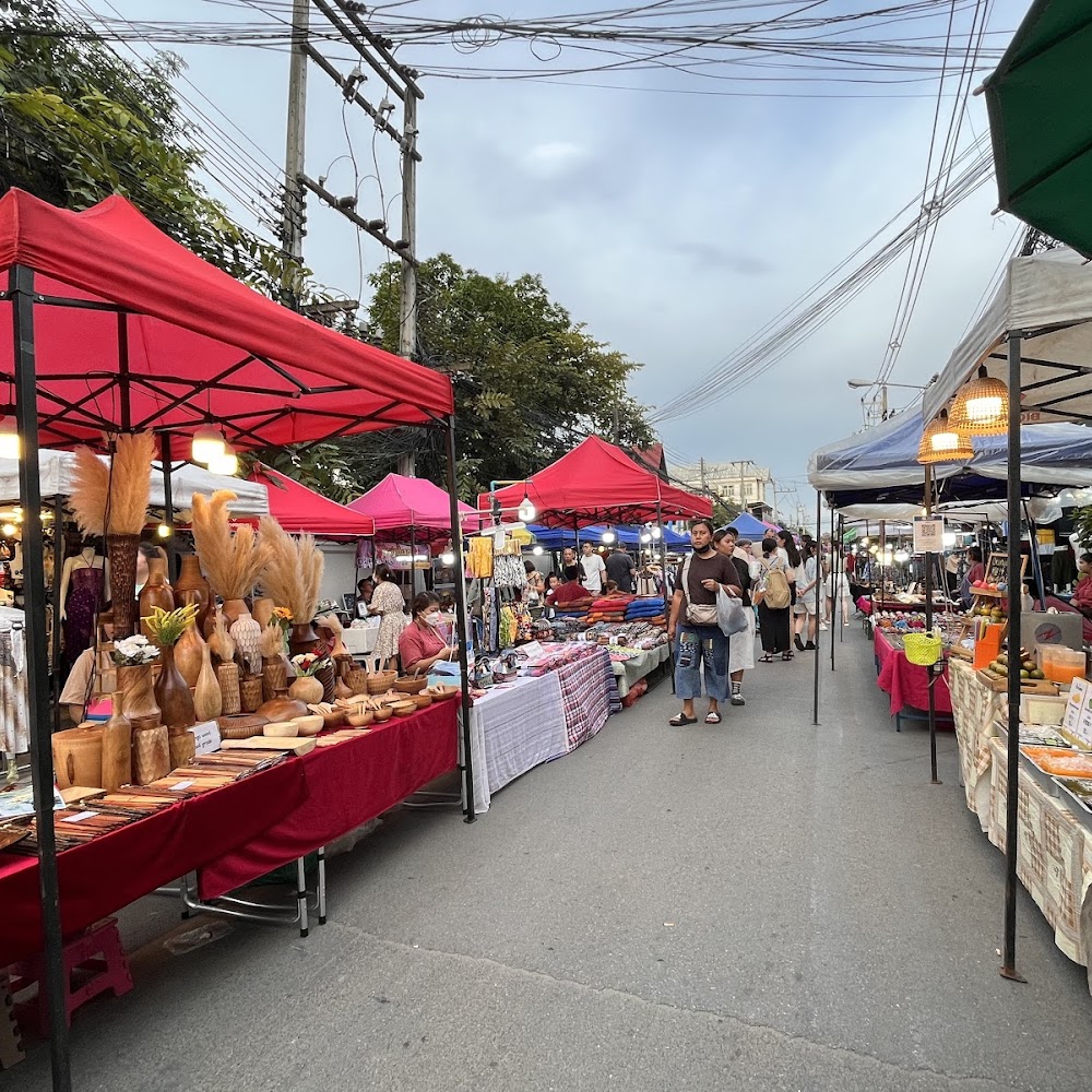 Walking Street Sunday Market in Old City — shop in Thailand