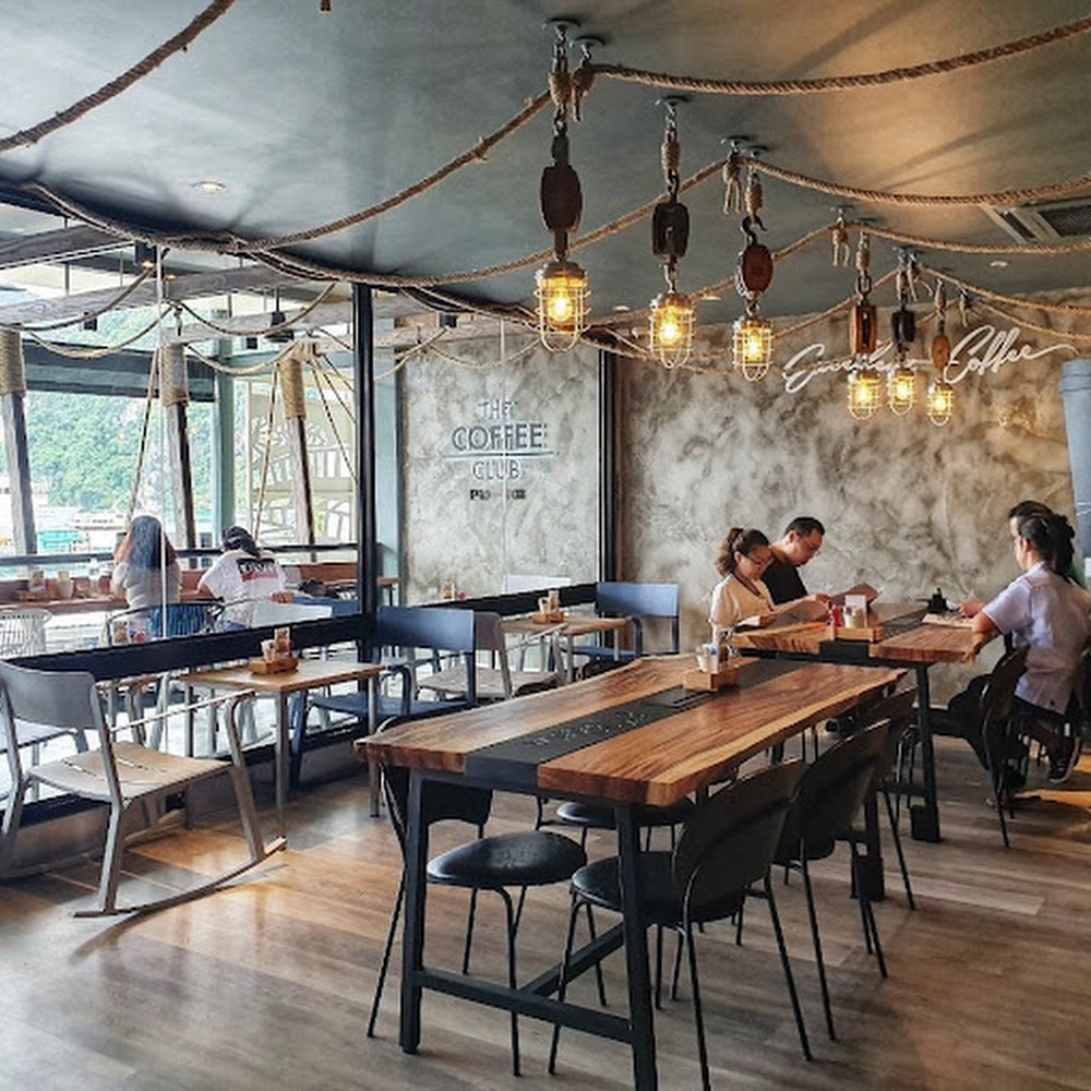 Coffee Club Phi Phi in Ton Sai Village — cafe in Thailand
