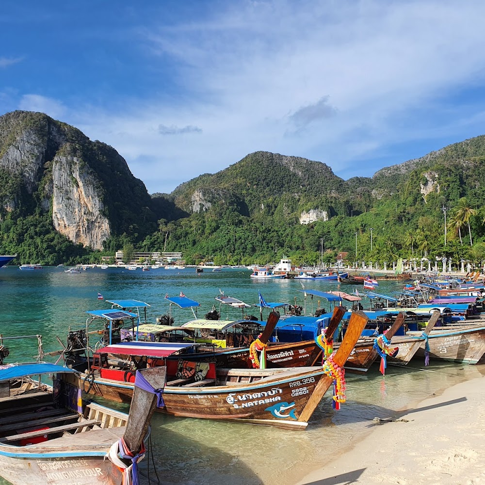 Phi Phi Islands by Speedboat in Chalong — activity in Thailand