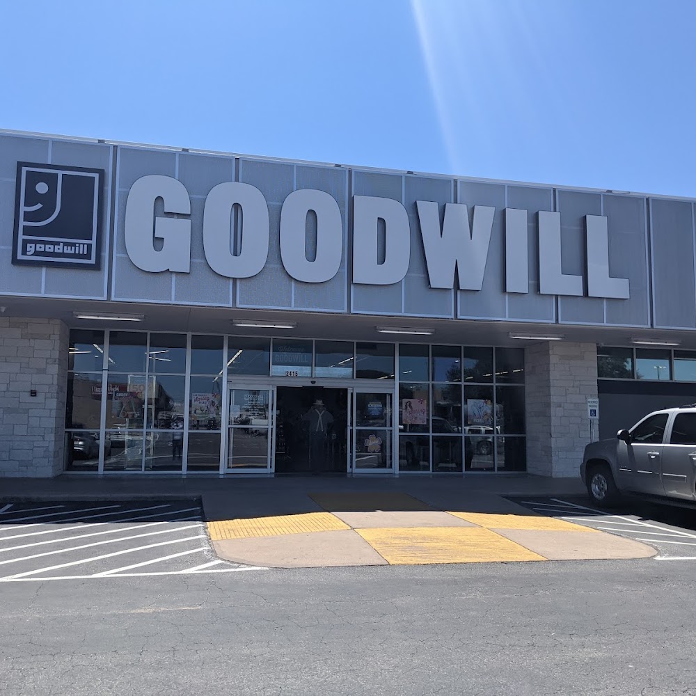 South Congress Avenue Shopping in South Congress — shop in Austin
