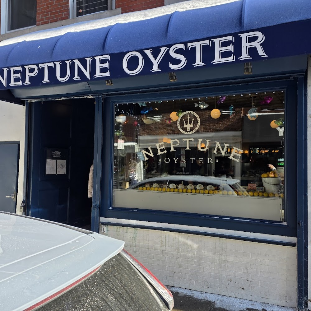 Lunch at Neptune Oyster at Neptune Oyster