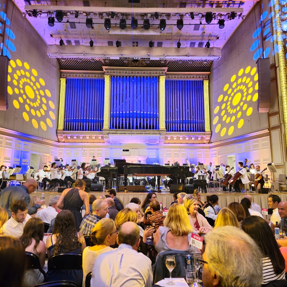 Boston Symphony Orchestra in Back Bay — activity in Boston