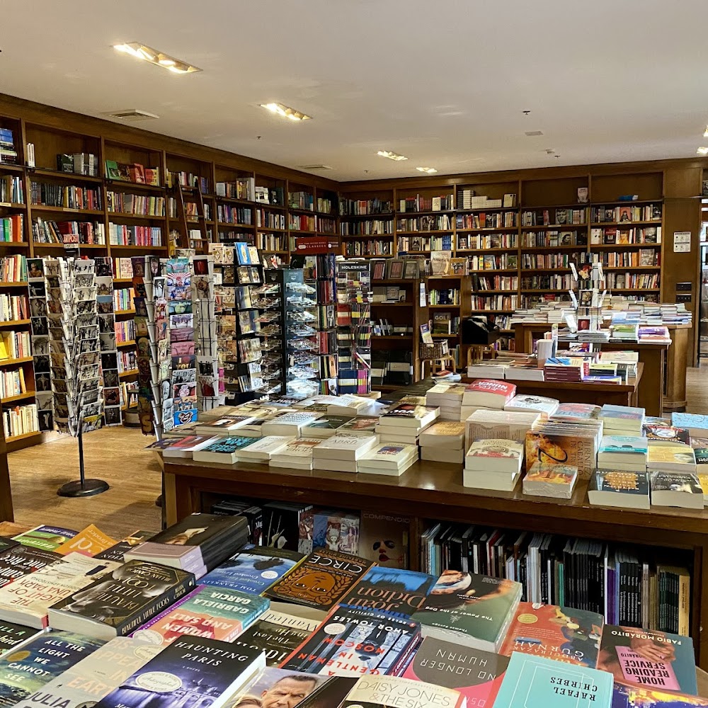 Books & Books in Coral Gables — shop in Miami