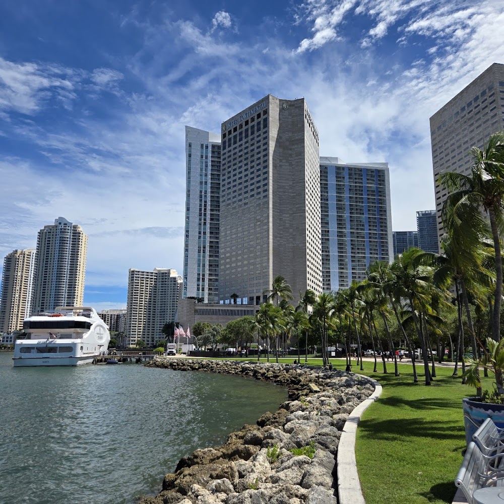Miami travel guide highlight — popular destination 4