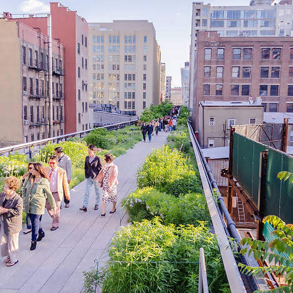 High Line elevated park walk at High Line