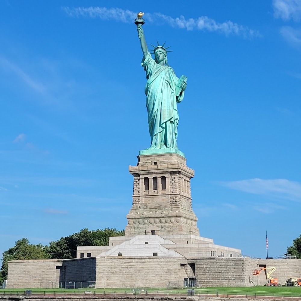 New York City travel guide highlight — popular destination 4