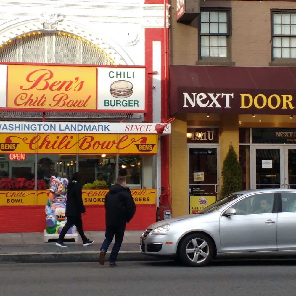 Adams Morgan neighborhood in Washington DC — things to do and see