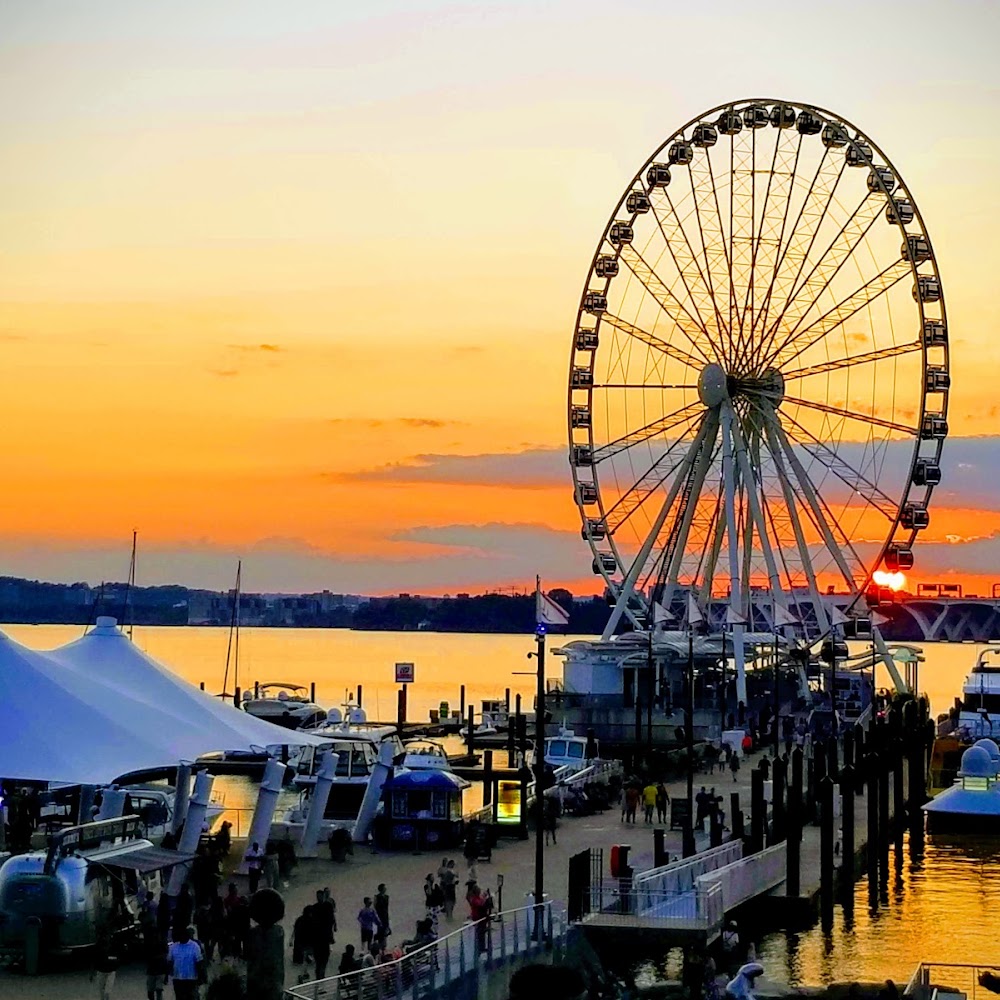 The Capital Wheel in National Harbor — activity in United States